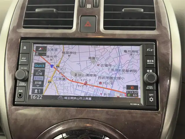 日産 マーチ