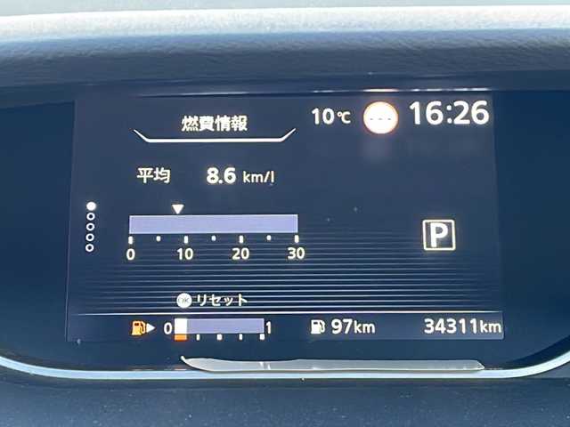 日産 セレナ