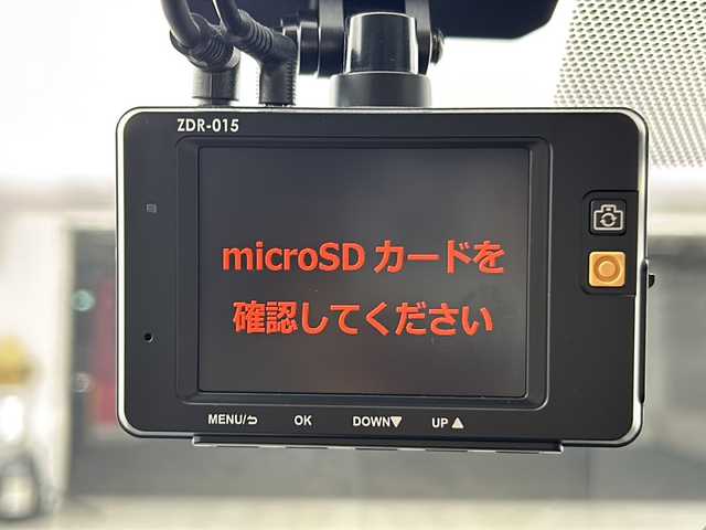 レクサス ＣＴ 200h バージョンC 愛知県 2015(平27)年 3.7万km ソニッククォーツ 純正メモリナビ　/フルセグ/ＣＤ/ＤＶＤ/Bluetooth　/バックカメラ　/前後ドライブレコーダー　/パドルシフト　/クルーズコントロール　/純正アルミホイール　/純正フロアマット　/ＬＥＤヘッドライト