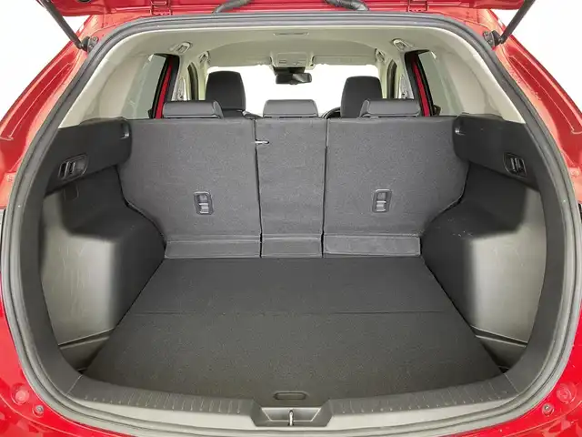 マツダ ＣＸ－５ XD プロアクティブ 富山県 2015(平27)年 4.8万km ソウルレッドプレミアムメタリック BOSEサウンド/純正ナビ（AM/FM/DVD/BT/USB/ワンセグ）/バックカメラ/ETC/ブラインドスポットモニター/衝突被害軽減システム/レーダークルーズコントロール/レーンキープアシスト/コーナーセンサー/横滑り防止装置/アイドリングストップ/オートLEDライト/フォグライト/純正アルミホイール/純正フロアマット/革巻きステアリング/ステアリングスイッチ/スマートキー/スペアキー