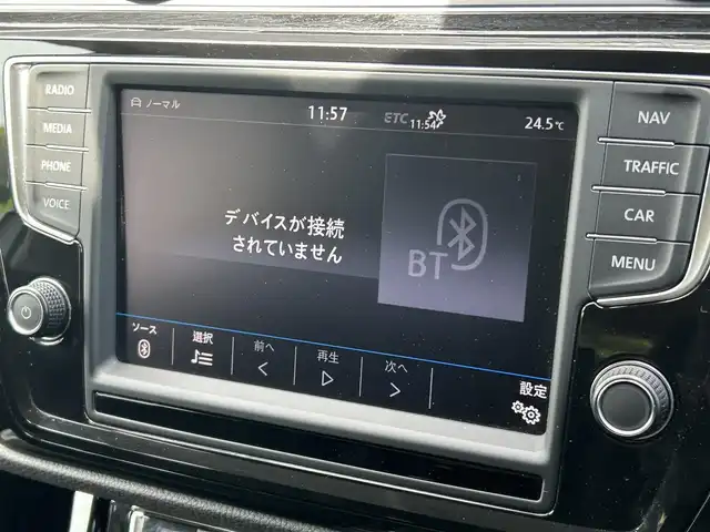 フォルクスワーゲン ゴルフ トゥーラン TSI ハイライン 福岡県 2016(平28)年 4.6万km ピュアホワイト 純正ナビ/CD/DVD/SD/USB/AUX/BT/フルセグ/Applecarplay/ETC2.0/バックカメラ/ACC/レーンキープアシスト/オートホールド/革巻きステアリング/パドルシフト/ステアリングスイッチ/シートヒーター全席/LEDヘッドライト/オートライト/フォグライト前後/純正フロアマット/純正17AW