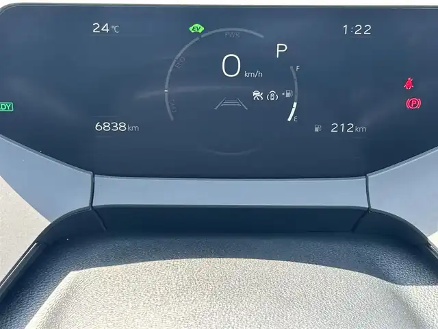 トヨタ プリウス Z 福島県 2024(令6)年 0.7万km プラチナホワイトパールマイカ ワンオーナー/寒冷地仕様/純正12.3インチディスプレイオーディオ/【Miracast/BT/フルセグTV/USB/AM/FM】/パノラミックビューモニター/デジタルインナーミラー(ドライブレコーダー内蔵)/純正ビルトインETC2.0/トヨタセーフティセンス/・ブラインドスポットモニター（BSM）/・安全降車アシスト（SEA）＋ドアオープン制御（e-latch）/・パーキングサポートブレーキ（前後方・静止物・車両）/・アドバンスト パーク（高度自動駐車）/・プリクラッシュセーフティ（PCS）/・レーントレーシングアシスト（LTA）/・レーンディパーチャーアラート（LDA）/・レーダークルーズコントロール（全車速追従機能付）/・プロアクティブドライビングアシスト（PDA）/・ロードサインアシスト（RSA）/LEDヘッドライト(AUTO付)/オートマチックハイビーム（AHB）/前席シートヒーター/前席エアシート/ステアリングヒーター/パワーシート/パワーバックドア/純正フロアマット/純正アルミホイール装着/置くだけ充電/USB入力端子＋タイプC/AC100V電源/スペアキー(1本)/保証書・取説