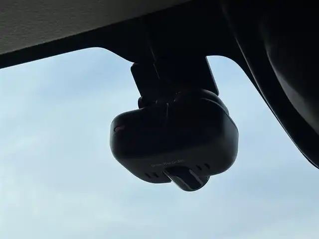 スズキ ソリオ バンディット HV SV 大分県 2020(令2)年 6.1万km ピュアホワイトP ・純正SDナビ(CD.DVD.SD.BT.USB)/・全方位カメラ/・フルセグテレビ/・テレビキャンセラー/・ALPINEフリップダウンモニター/・デュアルカメラブレーキサポート/・リアセンサー/・片側パワースライドドア/・レーダークルーズコントロール/・ETC/・ドライブレコーダー/・ステアリングリモコン/・パドルシフト/・スマートキー/・スペアキー