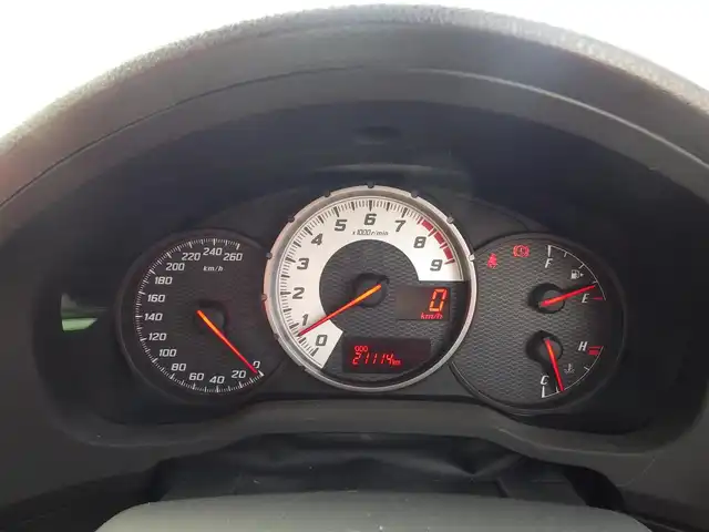 トヨタ ８６ GT リミテッド 千葉県 2014(平26)年 2.2万km クリスタルホワイトパール 純正SDナビ/ワンセグTV/【CD再生機能　Bluetooth接続】/革巻きステアリング/ETC/HID/フォグライト/純正17インチアルミホイル/サイド/カーテンエアバッグ/スマートキー