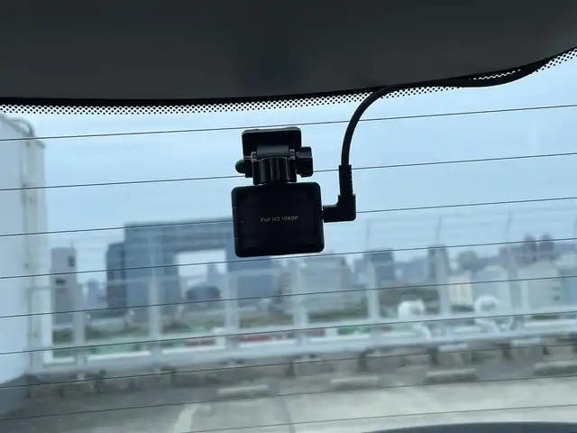 フィアット ５００ 1．2 カルト 東京都 2022(令4)年 1.3万km 赤 ＡｐｐｌｅＣａｒＰｌａｙ/ＡｎｄｒｏｉｄＡｕｔｏ　/社外１２セグ　/Ｂカメラ/前後ドラレコ/ＥＴＣ/ｉ－ＳＴＯＰ/ＣＩＴＹモード/パドルシフト/ＵＳＢ/革巻きステア/キーレス/ＩＳＯＦＩＸ