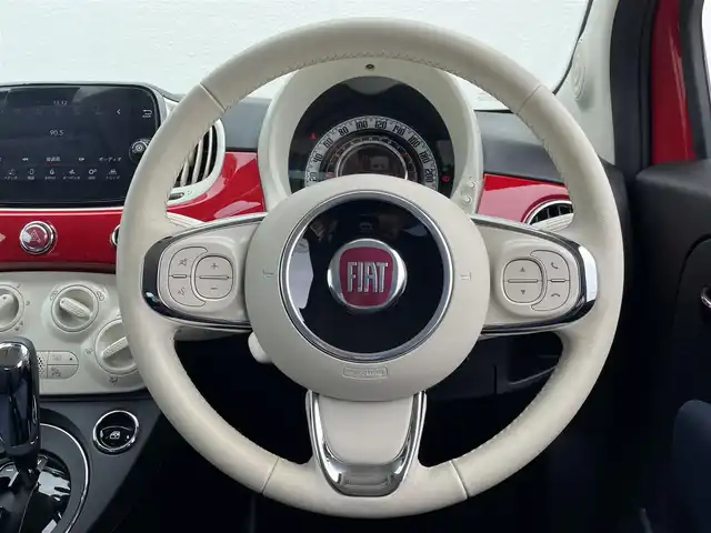 フィアット ５００ 1．2 カルト 東京都 2022(令4)年 1.3万km 赤 ＡｐｐｌｅＣａｒＰｌａｙ/ＡｎｄｒｏｉｄＡｕｔｏ　/社外１２セグ　/Ｂカメラ/前後ドラレコ/ＥＴＣ/ｉ－ＳＴＯＰ/ＣＩＴＹモード/パドルシフト/ＵＳＢ/革巻きステア/キーレス/ＩＳＯＦＩＸ