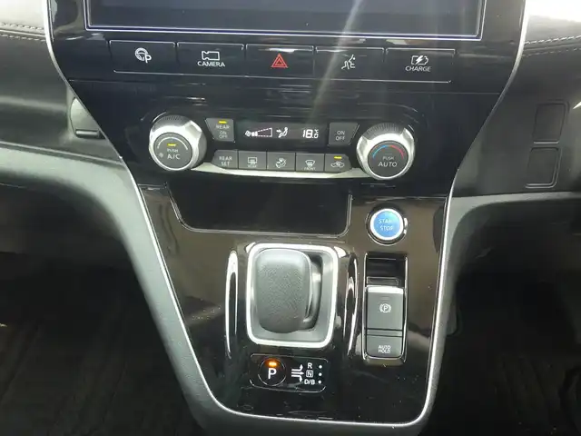 日産 セレナ e－パワー ハイウェイスター V 千葉県 2020(令2)年 5.4万km インペリアルアンバーP エマージェンシーブレーキ/プロパイロット/インテリジェントパーキングアシスト/インテリジェントクルーズコントロール/ハンズフリー両側パワースライドドア/10インチ純正SDナビ/地デジTV/【BD/DVD/CD再生機能】/アラウンドビューモニター/ドライブレコーダー（DJ4-D）/革巻きステアリング/ステアリングスイッチ/ETC/LEDヘッドライト/フォグライト/コーナーセンサー/純正15インチアルミホイル/サイド/カーテンエアバッグ/インテリジェントキー