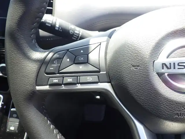 日産 セレナ e－パワー ハイウェイスター V 千葉県 2020(令2)年 5.4万km インペリアルアンバーP エマージェンシーブレーキ/プロパイロット/インテリジェントパーキングアシスト/インテリジェントクルーズコントロール/ハンズフリー両側パワースライドドア/10インチ純正SDナビ/地デジTV/【BD/DVD/CD再生機能】/アラウンドビューモニター/ドライブレコーダー（DJ4-D）/革巻きステアリング/ステアリングスイッチ/ETC/LEDヘッドライト/フォグライト/コーナーセンサー/純正15インチアルミホイル/サイド/カーテンエアバッグ/インテリジェントキー