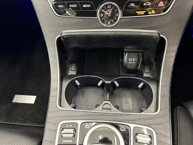 メルセデス・ベンツ Ｃ２００ ステーションワゴン アバンギャルドAMGライン 岡山県 2019(令1)年 4.4万km ポーラホワイト 純正ナビ　/Ａｐｐｌｅ　Ｃａｒｐｌａｙ　/シートヒーター　/レザーシート　/レザーシート　/クルーズコントロール　/レーンアシスト　/レーンキープ/レーダーセーフティ　/エアサスペンション　/オートハイビーム　/ブラインドスポット/アイドリングストップ/ハンドルアシスト/横滑り防止装置/衝突軽減防止装置/オートライト/オートハイビーム/純正アルミ