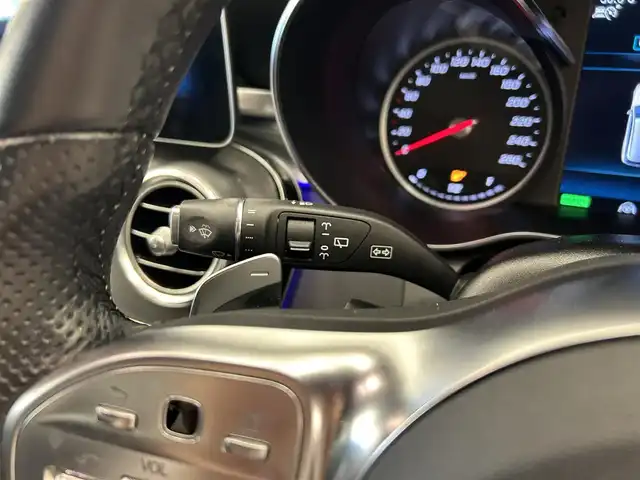 メルセデス・ベンツ Ｃ２００ ステーションワゴン アバンギャルドAMGライン 岡山県 2019(令1)年 4.4万km ポーラホワイト 純正ナビ　/Ａｐｐｌｅ　Ｃａｒｐｌａｙ　/シートヒーター　/レザーシート　/レザーシート　/クルーズコントロール　/レーンアシスト　/レーンキープ/レーダーセーフティ　/エアサスペンション　/オートハイビーム　/ブラインドスポット/アイドリングストップ/ハンドルアシスト/横滑り防止装置/衝突軽減防止装置/オートライト/オートハイビーム/純正アルミ