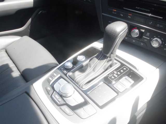 アウディ Ａ７ SB 2.0 TFSI クワトロ S LINE P 岩手県 2015(平27)年 3.1万km グレイシアホワイトメタリック Audiブレーキガード/サイドアシスト/レーンアシスト/ACC/純正ナビ/フルセグTV/F/Rカメラ/パーキングエイド/パークアシスト/サンルーフ/BOSEサウンド/LEDヘッドライト/黒革シート/シートヒーター/パワーシート/DSRC/パワーバックドア