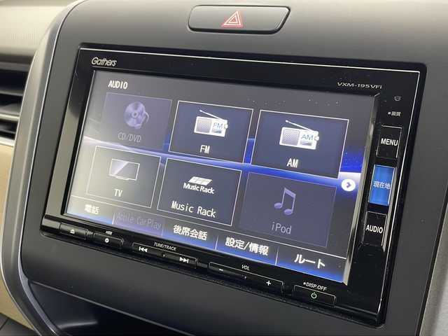 ホンダ フリード G ホンダセンシング 新潟県 2019(令1)年 5.4万km ホワイトオーキッドパール 純正SDナビ（Bluetooth・CD・DVD・USB）/両側パワスラ　/フリップダウンモニター　/追従クルーズコントロール/バックカメラ　/フルセグ　/前後ドライブレコーダー/レーンキープアシスト　/LEDオートライト　/衝突被害軽減システム　/フロントワイパーデアイサー/ETC/純正フロアマット/純正１５インチアルミホイール