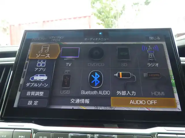 三菱 デリカＤ：５ ブラックエディション 千葉県 2025(令7)年 0.1千km グラファイトグレーメタリック/ブラックマイカ ブラックエディション　4WD　e-Assist/オリジナルナビ取付パッケージ＋リアモニター取付パッケージ(25/300)　ステップレス　（7人）D:5専用11型ナビゲーション(322/300)　12.8型後席用モニター(143550円)/e-Assist/・衝突被害軽減ブレーキシステム（FCM）/・車線逸脱警報システム（LDW）/・誤発進抑制機能（前進＆後退時）（UMS）/・レーダークルーズコントロールシステム（ACC）/・オートマチックハイビーム[AHB]/アイドリングストップ/エレクトリックテールゲート/両側パワースライドドア/純正メモリーナビ/地デジTV/【DVD/CD再生機能　Bluetooth接続】/マルチアラウンドモニター/フリップダウンモニター/運転席パワーシート/前席シートヒーター/ハーフレザーシート/革巻きステアリング/ステアリングヒーター/ステアリングスイッチ/LEDヘッドライト/フォグライト/ウインカーミラー/純正18インチアルミホイル/サイド/カーテンエアバッグ/キーレスオペレーションシステム