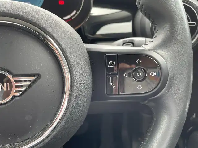 ＭＩＮＩ ミニ クーパー D 宮崎県 2022(令4)年 5.3万km MINI Yoursエニグマティックブラック 純正HDDナビ/・Bluetooth/・USB/・AM FM/バックカメラ/・リアコーナーセンサー /ハーフレザーシート/アイドリングストップ/クルーズコントロール/プッシュスタート/ETC/LEDヘッドライト/・オートライト/ドライブレコーダー/社外CABANA製フロアマット