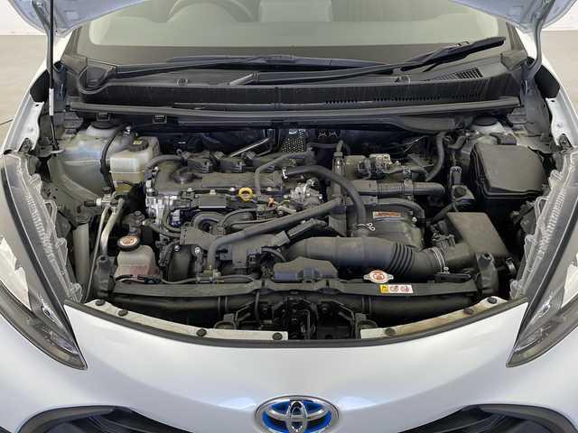トヨタ アクア X 栃木県 2022(令4)年 5.5万km プラチナホワイトパールマイカ 純正ディスプレイオーディオ/ 【Bluetooth/USB/Miracast/AM/FM】/トヨタセーフティセンス/・プリクラッシュセーフティ/・レーダークルーズコントロール/・レーンキープアシスト/・オートマチックハイビーム/LEDヘッドライト/ヘッドライトレベライザー/ETC/ステアリングスイッチ/電動格納ミラー/純正フロアマット/スマートキー×2本/サイド+カーテンエアバッグ