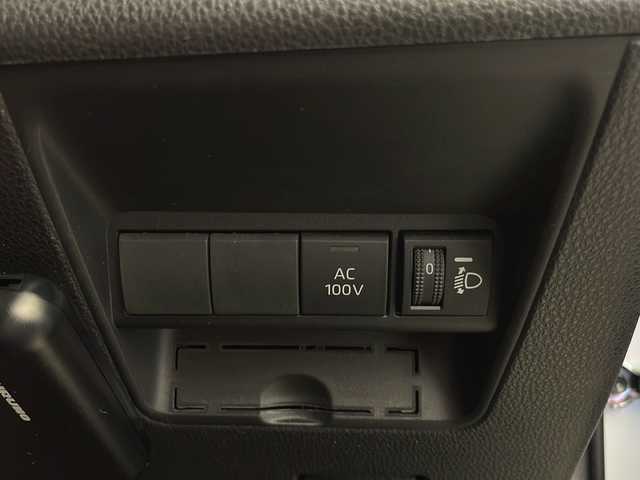 トヨタ アクア X 栃木県 2022(令4)年 5.5万km プラチナホワイトパールマイカ 純正ディスプレイオーディオ/ 【Bluetooth/USB/Miracast/AM/FM】/トヨタセーフティセンス/・プリクラッシュセーフティ/・レーダークルーズコントロール/・レーンキープアシスト/・オートマチックハイビーム/LEDヘッドライト/ヘッドライトレベライザー/ETC/ステアリングスイッチ/電動格納ミラー/純正フロアマット/スマートキー×2本/サイド+カーテンエアバッグ