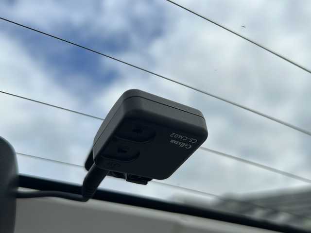 トヨタ シエンタ G 兵庫県 2021(令3)年 1.5万km ホワイトパールクリスタルシャイン 登録時走行距離14992km/アルパインナビ（7WNX）/CD/DVD/Bluetooth/フルセグTV/HDMI/バックカメラ/アルパインフリップダウンモニター/セーフティセンス/先行車発進告知機能/両側パワースライドドア/ビルトインETC/LEDヘッドランプ/オートライト/前後ドライブレコーダー/スマートキー/エンジンプッシュスタート/ブラックドアミラー/純正フロアマット/ドアバイザー/保証書/取説/スペアキー