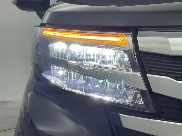 トヨタ ルーミー カスタムG－T 群馬県 2022(令4)年 2.2万km ブラックマイカメタリック ワンオーナー　純正９型ナビ　Ｂカメラ　スマアシ　衝突軽減　レーダークルーズ　ＡＨＢ　コーナーセンサー　両パワスラ　前後ドラレコ　ＬＥＤヘッド　ＬＥＤフォグ　ビルトインＥＴＣ　Ｐスタート　純正アルミ　禁煙車