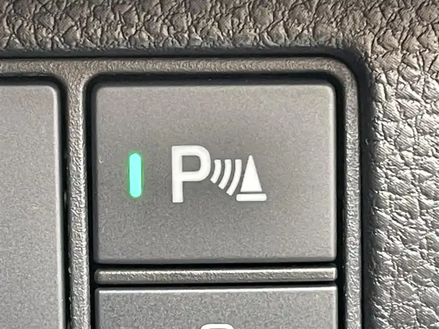 ホンダ ヴェゼル ハイブリッド e:HEV Z 東京都 2025(令7)年 0.1千km プラチナホワイトパール 登録済未使用車　/純正ナビ　/置型充電　/BSM　/ETC2.0　/レーダークルーズコントロール　/18インチ純正ホイール　/純正LED　/電動リアケート　/シートヒーター　/衝突被害軽減ブレーキ　/盗難防止装置