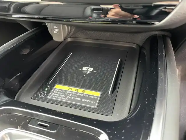 ホンダ ヴェゼル ハイブリッド e:HEV Z 東京都 2025(令7)年 0.1千km プラチナホワイトパール 登録済未使用車　/純正ナビ　/置型充電　/BSM　/ETC2.0　/レーダークルーズコントロール　/18インチ純正ホイール　/純正LED　/電動リアケート　/シートヒーター　/衝突被害軽減ブレーキ　/盗難防止装置