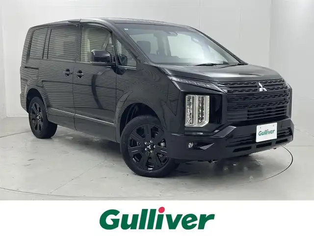 三菱 デリカＤ：５ ブラックエディション 茨城県 2025(令7)年 0.1千km アメジストブラック ブラックエディション　e-Assist/ アルパインD:5専用11型ナビゲーション（EX11NX）/アルパイン12.8型後席用モニター/電動ステップ　 AC100V /マルチアラウンドモニター/両側パワースライドドア/シートヒーター（運転席・助手席）/ステアリングヒーター/パワーバックドア/パワーシート/マルチLEDヘッドライト/LEDフォグランプ/アクティブスタビリティコントロール/衝突軽減ブレーキシステム/車線逸脱警報（LDW）/後側方車両検知警報（BSW）/リア・クロス・トラフィック・アラート（RCTA）/レーダークルーズコントロール/オートマチックハイビーム/ヒルスタートアシスト