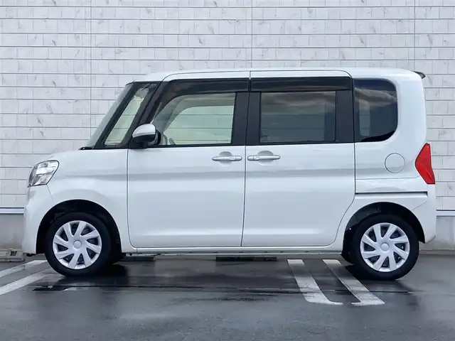ダイハツ タント L SA Ⅲ 静岡県 2018(平30)年 2.4万km パールホワイトⅢ スマートアシスト3/純正SDナビ(NSZN-W68D)/　AM FM CD DVD Bluetooth USB/リアクリアランスソナー/センターピラーレス/リアサンシェード/アイドリングストップ/ハロゲンヘッドライト/社外フロアマット/リモコンキー/スペアキー有/フルセグTV/両側スライドドア