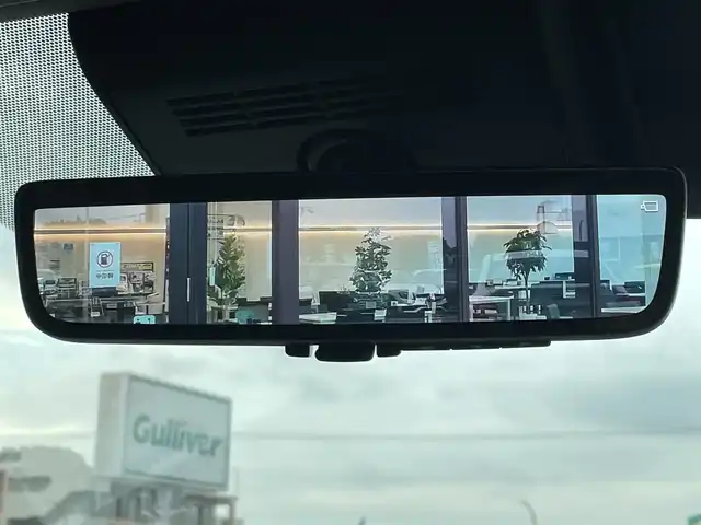 トヨタ アルファードハイブリット Z 東京都 2024(令6)年 1.4万km プラチナホワイトパールマイカ モデリスタフルエアロ〔REGAL DIGNITY STYLE〕/モデリスタシグネチャーイルミブレード/左右独立ムーンルーフ/ユニバーサルステップ/純正14型ディスプレイオーディオ/　・ナビ/フルセグTV/純正フリップダウンモニター/パノラミックビューモニター/アドバンストパーク/トヨタセーフティセンス/レーダークルーズコントロール/オートマチックハイビーム/クリアランスソナー/BSM/両側パワースライドドア/ワイヤレス充電/AC100V/ビルトインETC2.0/エグゼクティブパワーシート/シートヒーター/ベンチレーション/ステアリングヒーター/純正18インチAW〔ブラック塗装〕/3眼LEDヘッドライト/スマートキー/純正フロアマット/プッシュスタート/スマートキー