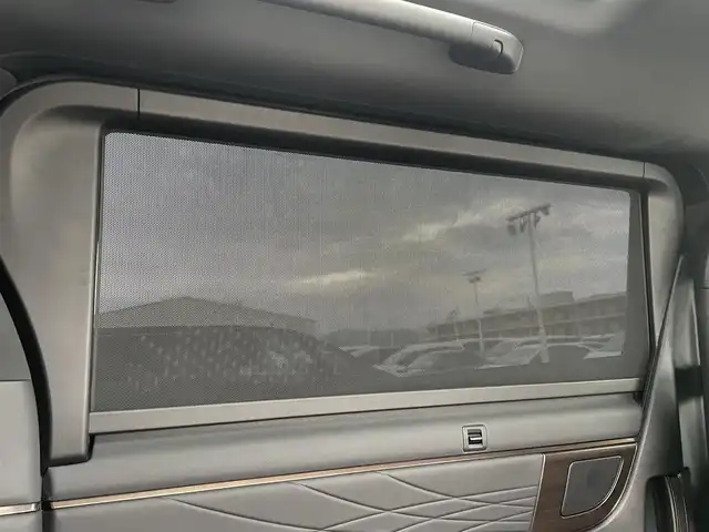 トヨタ アルファードハイブリット Z 東京都 2024(令6)年 1.4万km プラチナホワイトパールマイカ モデリスタフルエアロ〔REGAL DIGNITY STYLE〕/モデリスタシグネチャーイルミブレード/左右独立ムーンルーフ/ユニバーサルステップ/純正14型ディスプレイオーディオ/　・ナビ/フルセグTV/純正フリップダウンモニター/パノラミックビューモニター/アドバンストパーク/トヨタセーフティセンス/レーダークルーズコントロール/オートマチックハイビーム/クリアランスソナー/BSM/両側パワースライドドア/ワイヤレス充電/AC100V/ビルトインETC2.0/エグゼクティブパワーシート/シートヒーター/ベンチレーション/ステアリングヒーター/純正18インチAW〔ブラック塗装〕/3眼LEDヘッドライト/スマートキー/純正フロアマット/プッシュスタート/スマートキー