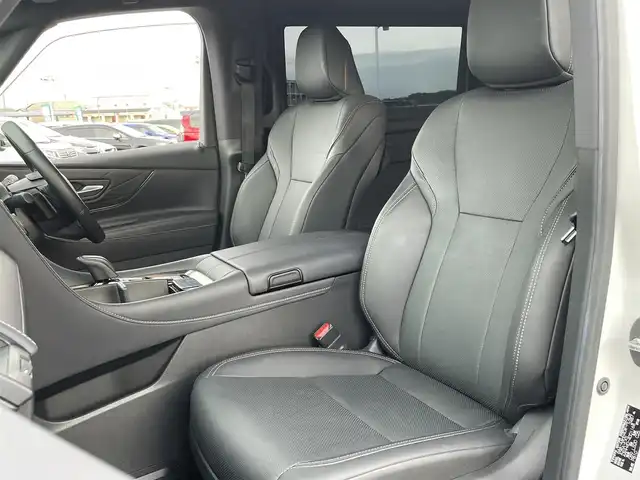 トヨタ アルファードハイブリット Z 東京都 2024(令6)年 1.4万km プラチナホワイトパールマイカ モデリスタフルエアロ〔REGAL DIGNITY STYLE〕/モデリスタシグネチャーイルミブレード/左右独立ムーンルーフ/ユニバーサルステップ/純正14型ディスプレイオーディオ/　・ナビ/フルセグTV/純正フリップダウンモニター/パノラミックビューモニター/アドバンストパーク/トヨタセーフティセンス/レーダークルーズコントロール/オートマチックハイビーム/クリアランスソナー/BSM/両側パワースライドドア/ワイヤレス充電/AC100V/ビルトインETC2.0/エグゼクティブパワーシート/シートヒーター/ベンチレーション/ステアリングヒーター/純正18インチAW〔ブラック塗装〕/3眼LEDヘッドライト/スマートキー/純正フロアマット/プッシュスタート/スマートキー