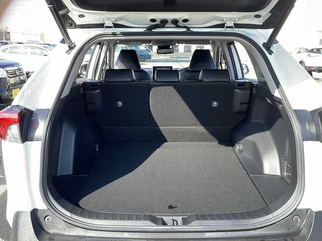 トヨタ ＲＡＶ４ G Zパッケージ 道北・旭川 2019(平31)年 4.6万km ホワイトパールクリスタルシャイン /4WD//禁煙車//純正9型SDナビ//CD/DVD/SD/MSV/BT/フルセグ//バックカメラ//デジタルインナーミラー//トヨタセーフティセンス//PCS/ACC/LTA/BSM/RCTA/PKSB/RSA//クリアランスソナー//合皮シート//シートヒーター//運転席メモリ付きパワーシート//ステアリングヒーター//ハンズフリーパワーバックドア//ビルトインETC//オートハイビーム//オートライト//LEDヘッドライト//フォグライト//純正フロアマット//ドアバイザー//ルーフレール