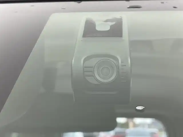 トヨタ ルーミー カスタムG S 富山県 2017(平29)年 2.1万km ブラックマイカメタリック 純正ナビ（CD　bluetooth）/ワンセグTV/バックカメラ/リアコーナーセンサー/ビルトインETC/両側パワースライドドア/前ドラレコ（DRT-H66A）/衝突軽減ブレーキ/車線逸脱警報/先行車発進お知らせ/クルーズコントロール/横滑防止装置/LEDヘッドライト/フォグ/スマートキー/プッシュスタート/純正マット・バイザー