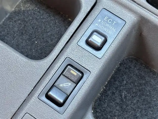 トヨタ ランドクルーザー プラド SX ワイド 熊本県 1995(平7)年 14.4万km 黒 2インチアップ車/NARDIステアリング/社外ナビ/【フルセグTV/CD/DVD/BT/SD】/バックカメラ/革調シートカバー/純正15インチAW/ETC/純正フロアマット