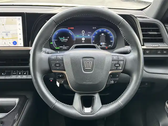 トヨタ クラウン スポーツ Z 栃木県 2024(令6)年 1.1万km プレシャスホワイトパール ワンオーナー/ToyotaSafetySense/・プリクラッシュセーフティ/・緊急時操舵支援＋フロントクロストラフィックアラート［FCTA］＋レーンチェンジアシスト［LCA］/・レーントレーシングアシスト［LTA］＋レーンディパーチャーアラート［LDA］/・レーダークルーズコントロール/・アダプティブハイビームシステム［AHS］/・オートマチックハイビーム［AHB］/・ロードサインアシスト［RSA］/・ドライバー異常時対応システム/・プロアクティブドライビングアシスト［PDA］/・発進遅れ告知機能［TMN］/・ブラインドスポットモニター［BSM］＋安心降車アシスト［SEA］＋後方車両接近告知＋周辺車両接近時サポート/(録画機能・通報提案機能)＋後方車両への接近警報＋セカンダリーコリジョンブレーキ(停車中後突対応)/パーキングサポートブレーキ/ドライブレコーダー(前後方)/トヨタ チームメイト/・アドバンスト パーク(リモート機能付)＋パーキングサポートブレーキ(周囲静止物)/・アドバンスト ドライブ(渋滞時支援)/パノラミックビューモニター/デジタルインナーミラー/ディスプレイオーディオ(コネクティッドナビ対応)Plus