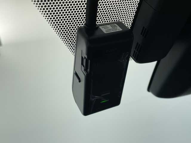 トヨタ プリウス Sセーフティプラス 愛知県 2018(平30)年 1.4万km アティチュードブラックマイカ 純正９インチナビ/・Ｂｌｕｅｔｏｏｔｈ/・フルセグ/・ＤＶＤ　ＣＤ/モデリスタエアロ/バックカメラ/ビルトインＥＴＣ/パーキングアシスト/トヨタセーフティーセンス/追従クルコン/衝突軽減/クリアランスソナー/レーンキープ/オートマチックハイビーム/LEDヘッドライト/ステアリングスイッチ