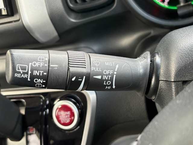 ホンダ Ｎ ＢＯＸ G SSパッケージ 大阪府 2014(平26)年 5.4万km スマートブラック SDナビ（フルセグ/BT/USB/DVD)/両側パワースライドドア/バックカメラ/衝突被害軽減システム/横滑り防止装置/社外AW（14inch)/社外フロアマット/スペアキー1本/取扱説明書/保証書