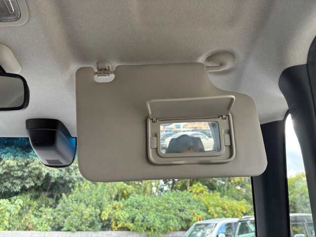 ホンダ Ｎ ＢＯＸ G SSパッケージ 大阪府 2014(平26)年 5.4万km スマートブラック SDナビ（フルセグ/BT/USB/DVD)/両側パワースライドドア/バックカメラ/衝突被害軽減システム/横滑り防止装置/社外AW（14inch)/社外フロアマット/スペアキー1本/取扱説明書/保証書