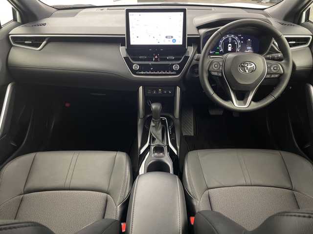 トヨタ カローラ クロス ハイブリッド Z 群馬県 2025(令7)年 0.7万km プラチナホワイトパールマイカ 純正１０．５型ナビ　全周囲カメラ　ＬＥＤリヤフォグランプ　トヨタチームメイト　ＢＳＭ　ハーフレザーシート　シートヒーター　ＥＴＣ２．０　衝突被害軽減ブレーキ　レーンアシスト　LEDヘッドライト　禁煙