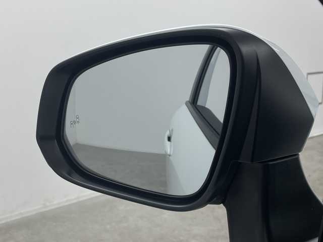 トヨタ カローラ クロス ハイブリッド Z 群馬県 2025(令7)年 0.7万km プラチナホワイトパールマイカ 純正１０．５型ナビ　全周囲カメラ　ＬＥＤリヤフォグランプ　トヨタチームメイト　ＢＳＭ　ハーフレザーシート　シートヒーター　ＥＴＣ２．０　衝突被害軽減ブレーキ　レーンアシスト　LEDヘッドライト　禁煙