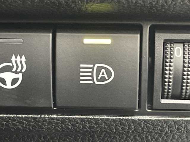 トヨタ カローラ クロス ハイブリッド Z 群馬県 2025(令7)年 0.7万km プラチナホワイトパールマイカ 純正１０．５型ナビ　全周囲カメラ　ＬＥＤリヤフォグランプ　トヨタチームメイト　ＢＳＭ　ハーフレザーシート　シートヒーター　ＥＴＣ２．０　衝突被害軽減ブレーキ　レーンアシスト　LEDヘッドライト　禁煙