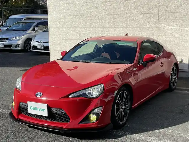 トヨタ ８６ GT 埼玉県 2015(平27)年 11.5万km ライトニングレッド /柿本マフラー//BLITZエアクリーナー//BLITZ車高調//DVDナビ//バックカメラ//ETC//スマートキーx2//キセノン//W.サイド.カーテンエアバッグ//ABS//横滑り防止装置//革巻きステアリング//Fフォグランプ//フロントスポイラー//リヤスポイラー//純正17インチAW//新車時保証書//取扱説明書