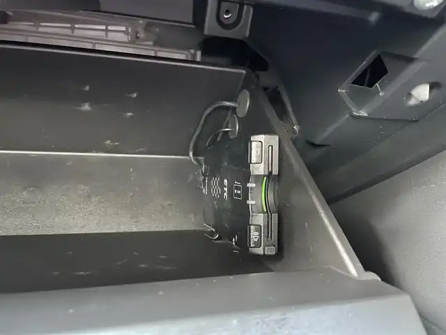 トヨタ ８６ GT 埼玉県 2015(平27)年 11.5万km ライトニングレッド /柿本マフラー//BLITZエアクリーナー//BLITZ車高調//DVDナビ//バックカメラ//ETC//スマートキーx2//キセノン//W.サイド.カーテンエアバッグ//ABS//横滑り防止装置//革巻きステアリング//Fフォグランプ//フロントスポイラー//リヤスポイラー//純正17インチAW//新車時保証書//取扱説明書