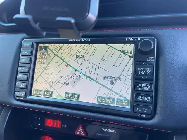 トヨタ ８６ GT 埼玉県 2015(平27)年 11.5万km ライトニングレッド /柿本マフラー//BLITZエアクリーナー//BLITZ車高調//DVDナビ//バックカメラ//ETC//スマートキーx2//キセノン//W.サイド.カーテンエアバッグ//ABS//横滑り防止装置//革巻きステアリング//Fフォグランプ//フロントスポイラー//リヤスポイラー//純正17インチAW//新車時保証書//取扱説明書