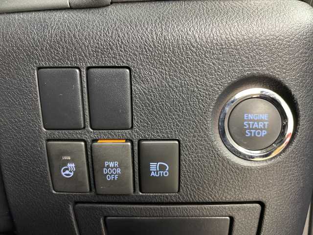 トヨタ アルファード S Cパッケージ 道央・札幌 2023(令5)年 3.6万km ブラック ・４WD/寒冷地仕様/・純正ディスプレイオーディオ/・ナビ/BT/Miracast/・バックカメラ　/・トヨタセーフティーセンス　/・プリクラッシュセーフティー/・クリアランスソナー/・レーダークルーズコントロール　/・パワーバックドア　/・ＬＥＤライト　/オートハイビーム　/・両側パワースライドドア　/・シートヒーター/・AC100V100W/・パワーシート/・ベンチレーション/・ステアリングヒーター/・ウッドコンピハンドル