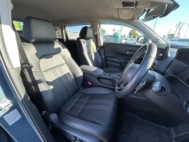 ホンダ ＺＲ－Ｖ Z 群馬県 2023(令5)年 0.7万km Ｄグリーン ワンオーナー/純正9インチワイドナビ/（フルセグ/AppleCarPlay/AndroidAuto）/マルチビューカメラシステム/BOSEプレミアムサウンドシステム/ホンダセンシング/・衝突軽減ブレーキ/・後方誤発進抑制機能/・歩行者事故低減ステアリング/・渋滞追従機能付アダプティブクルーズコントロール/・車線維持支援システム/・先行車発進お知らせ機能/・標識認識機能/・ブラインドスポットインフォメーション/・後退出庫サポート/・誤発進抑制機能/・近距離衝突軽減ブレーキ/・路外逸脱抑制機能/・トラフィックジャムアシスト/・オートハイビーム/・パーキングセンサーシステム/アクティブコーナリングライト/ステアリングヒーター/パドルシフト/革シート/シートヒーター/ドライビングポジションシステム/置くだけ充電/パワーバックドア/ETC/前後ドライブレコーダー/LEDヘッドランプ/保証書・取説・スペアキー