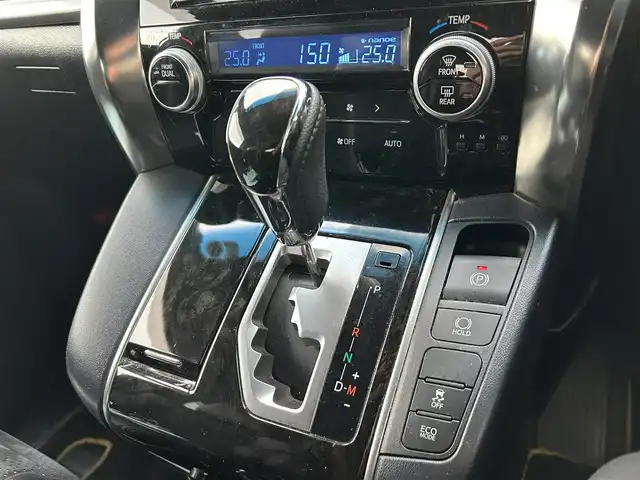 トヨタ ヴェルファイア Z Aエディション 佐賀県 2017(平29)年 6.2万km ブラック アルパイン11インチメモリーナビゲーション/・フルセグTV/CD/DVD/SD/Bluetooth/アルパイン12.8インチフリップダウンモニター/バックカメラ/前後ドライブレコーダー機能付デジタルインナーミラー/ビルトインETC/TVキャンセラー/両側パワースライドドア/100V電源/電子パーキングブレーキ/・AUTO HOLD機能/ハーフレザーシート/キャプテンシート/N席＋2列目オットマン/ISOFIX対応/革巻きステアリング/ステアリングリモコン/純正18インチアルミホイール/純正LEDヘッドライト/純正フォグランプ/純正フロアマット/純正ドアバイザ―/取扱説明書/クルーズコントロール/前後クリアランスソナー