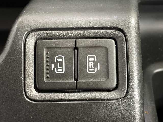 スズキ ソリオ HV MZ 神奈川県 2016(平28)年 3.7万km ピュアホワイトP 社外SDナビ・7型/型式　CN-R330D/両側パワースライドドア/デュアルカメラブレーキサポート/クルコン/D席シートヒーター/ビルトインETC/社外ドラレコ（前後）/純正フロアマット/ステアリングスイッチ/プッシュスタート/スマートキー/スペアキー/取扱説明書/保証書/HIDヘッドライト/オートライト/純正14インチAW/ルーフレール/ドアバイザー/電動格納ミラー/誤発進抑制機能/車線逸脱警報機能/ふらつき警報機能/先行車発進お知らせ機能/エマージェンシーストップシグナル