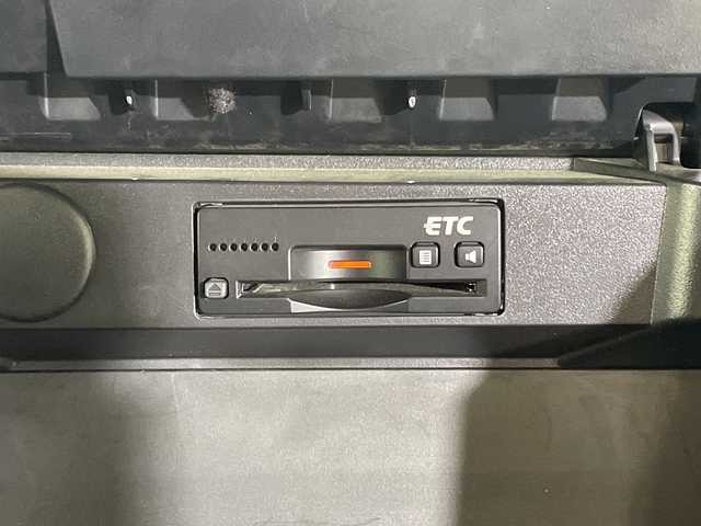 スズキ ソリオ HV MZ 神奈川県 2016(平28)年 3.7万km ピュアホワイトP 社外SDナビ・7型/型式　CN-R330D/両側パワースライドドア/デュアルカメラブレーキサポート/クルコン/D席シートヒーター/ビルトインETC/社外ドラレコ（前後）/純正フロアマット/ステアリングスイッチ/プッシュスタート/スマートキー/スペアキー/取扱説明書/保証書/HIDヘッドライト/オートライト/純正14インチAW/ルーフレール/ドアバイザー/電動格納ミラー/誤発進抑制機能/車線逸脱警報機能/ふらつき警報機能/先行車発進お知らせ機能/エマージェンシーストップシグナル