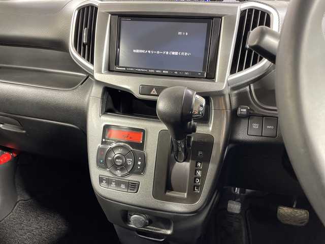 スズキ ソリオ HV MZ 神奈川県 2016(平28)年 3.7万km ピュアホワイトP 社外SDナビ・7型/型式　CN-R330D/両側パワースライドドア/デュアルカメラブレーキサポート/クルコン/D席シートヒーター/ビルトインETC/社外ドラレコ（前後）/純正フロアマット/ステアリングスイッチ/プッシュスタート/スマートキー/スペアキー/取扱説明書/保証書/HIDヘッドライト/オートライト/純正14インチAW/ルーフレール/ドアバイザー/電動格納ミラー/誤発進抑制機能/車線逸脱警報機能/ふらつき警報機能/先行車発進お知らせ機能/エマージェンシーストップシグナル