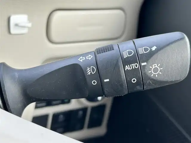 ダイハツ ムーヴ キャンバス 大阪府 2021(令3)年 2.2万km パールホワイトⅢ/ナチュラルベージュマイカメタリック 2トーン 社外ナビ　Stradaナビ/・Bluetooth/フルセグTV/CD/DVD/IPod/ラジオ/主要装備/・アラウンドビューモニター/・衝突軽減ブレーキ/・横滑り防止装置/・両側パワースライドドア/・ステアリングスイッチ/・ハロゲンヘッドライト/・オートマチックハイビーム/・ヘッドライトレベライザー/・フォグランプ/・純正ホイールキャップ/・純正フロアマット/・前後ドライブレコーダー/・ETC