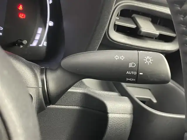 トヨタ シエンタ ハイブリッド Z 埼玉県 2022(令4)年 3.8万km ブラック 10.5インチナビ/　フルセグTV/Bluetooth/Applecarplay/パノラミックビューモニター/両側パワースライドドア/トヨタセーフティセンス/　リヤクロストラフィックアラート/　パーキングブレーキサポート/　ロードサインアシスト/　プリクラッシュブレーキ/　車線逸脱抑制機能/　プロアクティブドライビングアシスト/ビルトインETC/スマートキー/LEDヘッドライト/オートライト/オートマチックハイビーム/前後コーナーセンサー/100V/プッシュスタート/BSM